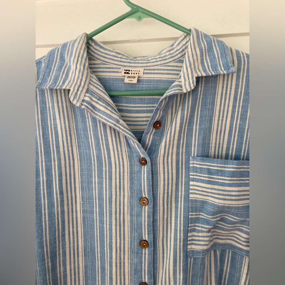 Billabong | In The Tide Oversized Button-Down Shirt Size Large - Picture 7 of 11